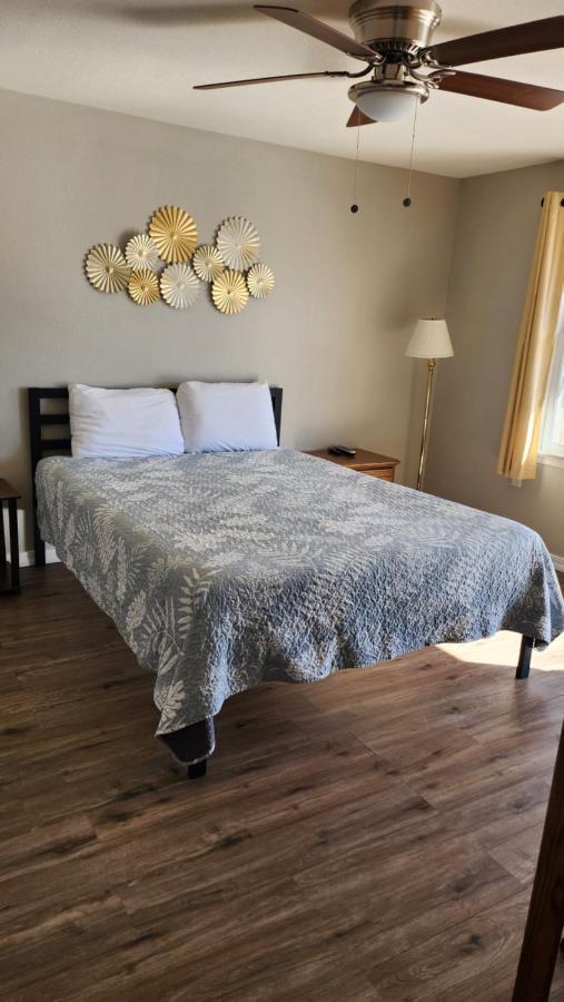 Golden Arrow Motel 라마 외부 사진
