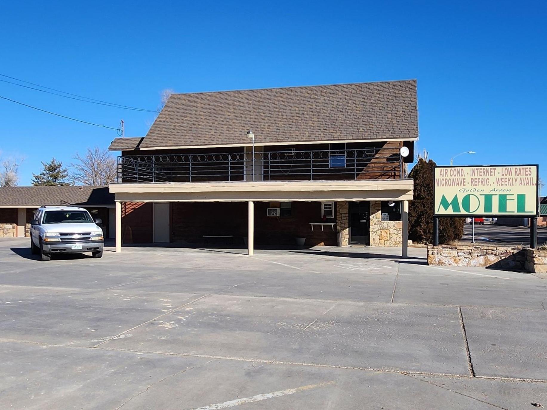 Golden Arrow Motel 라마 외부 사진